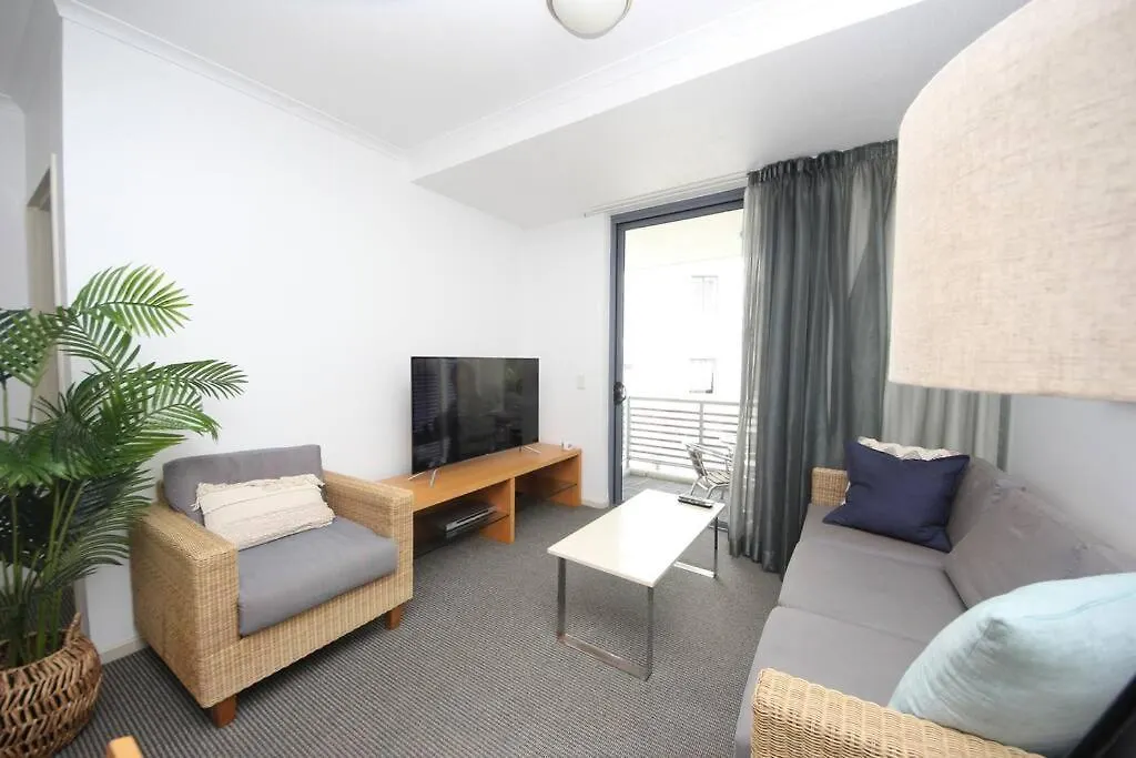 Swell Resort 1032 Gold Coast Apartment